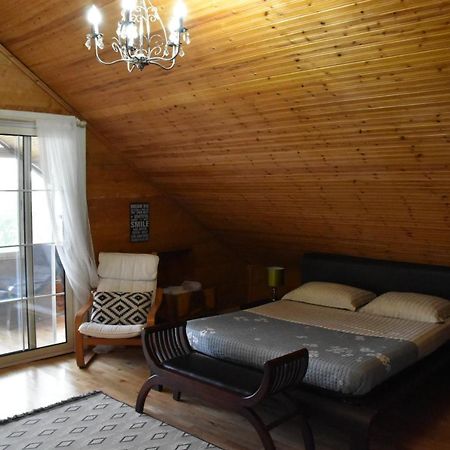 Velipojë Beachfront, Tirana Guest House מראה חיצוני תמונה