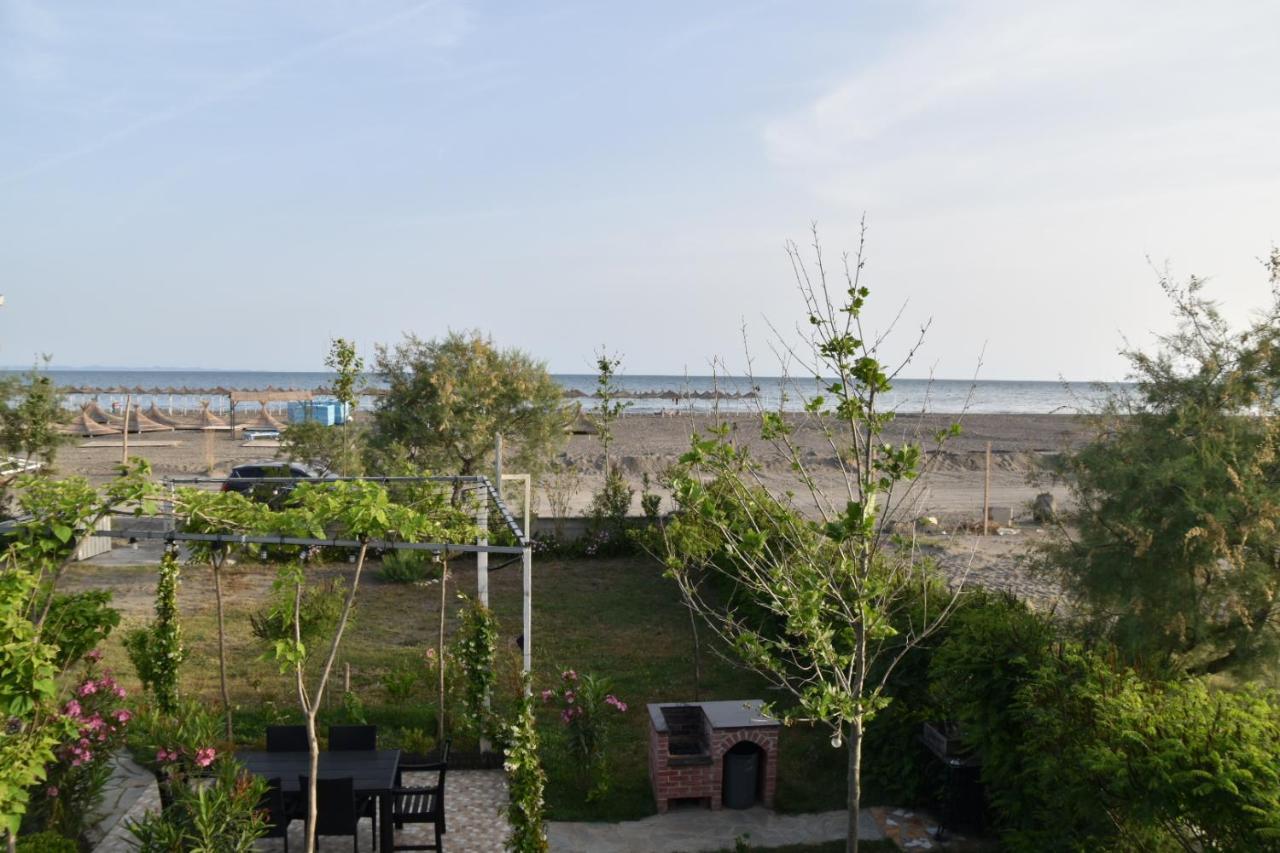 Velipojë Beachfront, Tirana Guest House מראה חיצוני תמונה