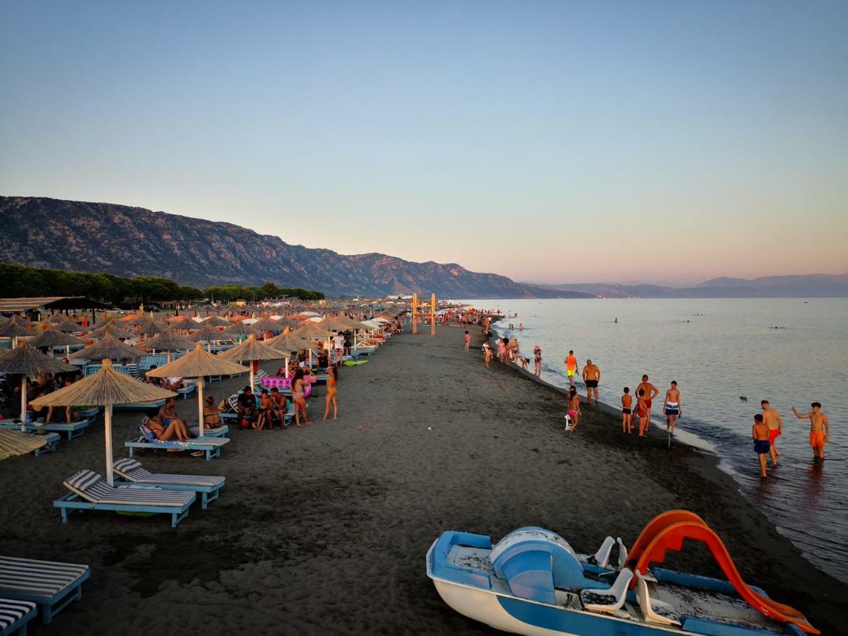 Velipojë Beachfront, Tirana Guest House מראה חיצוני תמונה