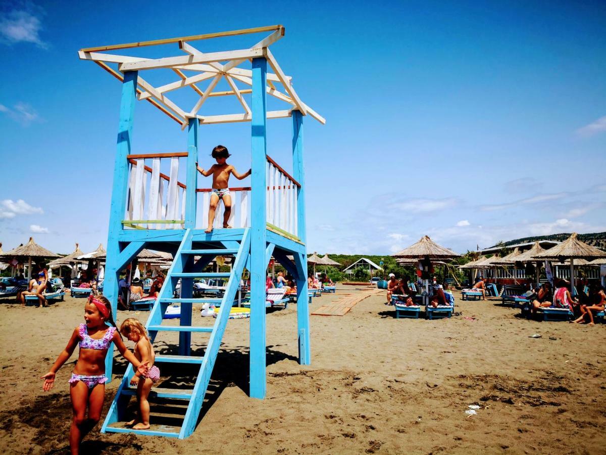 Velipojë Beachfront, Tirana Guest House מראה חיצוני תמונה