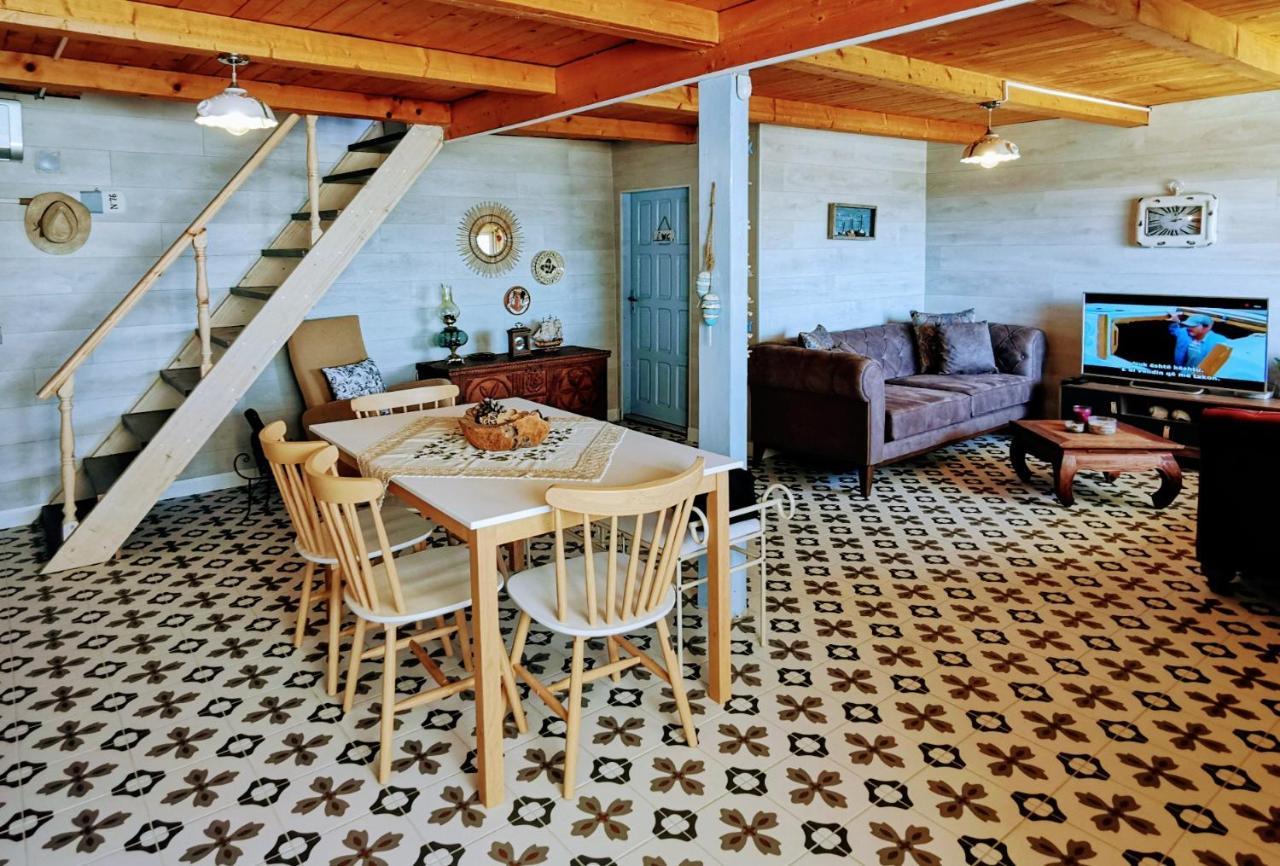 Velipojë Beachfront, Tirana Guest House מראה חיצוני תמונה